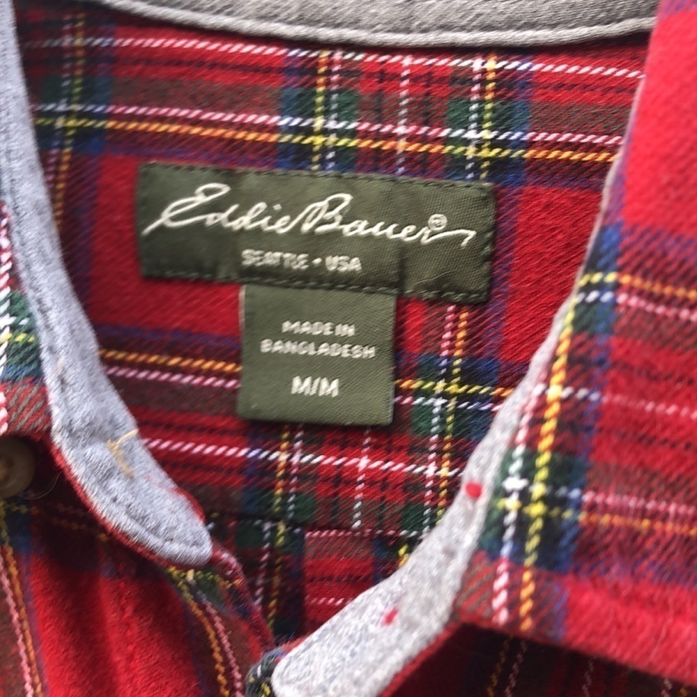 EDDIE BAUER Men's Medium Red  Plaid Flannel Button Down  USED Good Condition - Picture 2 of 15